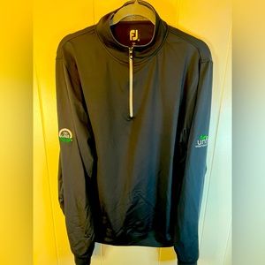FootJoy Golf Pullover Mens medium 1/4 Zip Black Nylon poly Spandex Stretch
